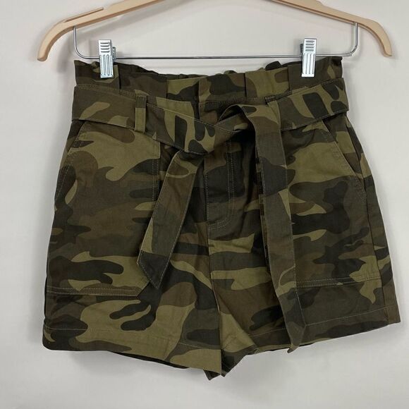 Lovers + Friends Delphine Tie Waist Camo Shorts Size Small NEW - Picture 2 of 7